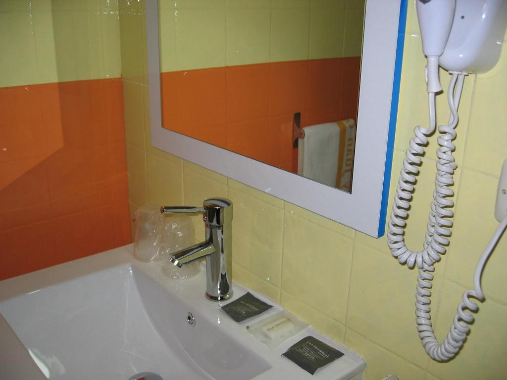Hotel Fray Juán Gil Arévalo Buitenkant foto